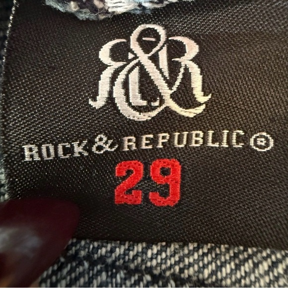 🔥👖 ROCK & REPUBLIC BERLIN Skinny Jeans | Size 29 | Studded R Logo - Picture 8 of 14